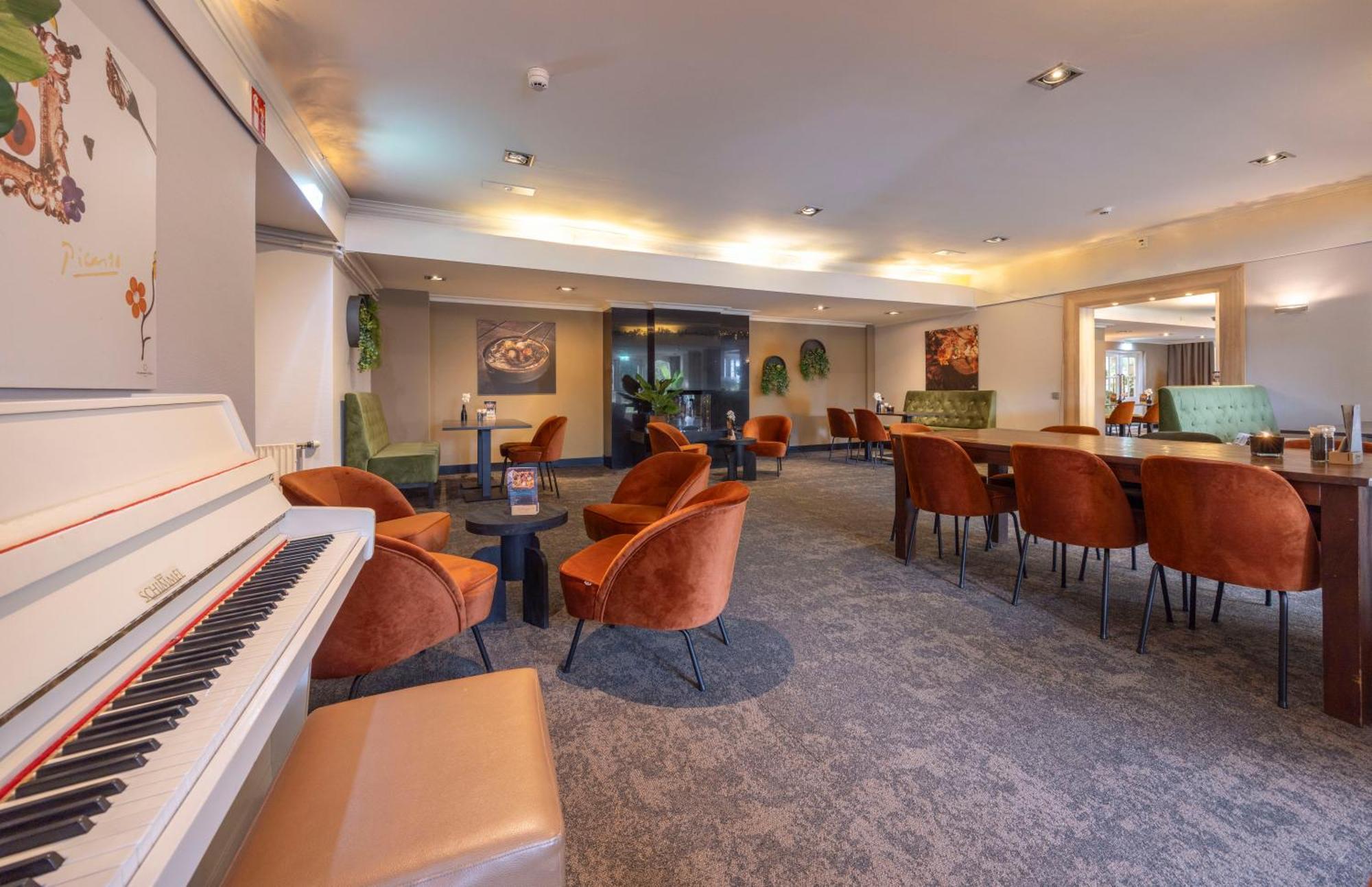 Fletcher Hotel-Restaurant Klein Zwitserland Heelsum Esterno foto